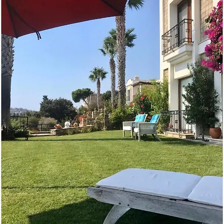 Villa Guemuesluek Elit Sitede Muestakil Villa *